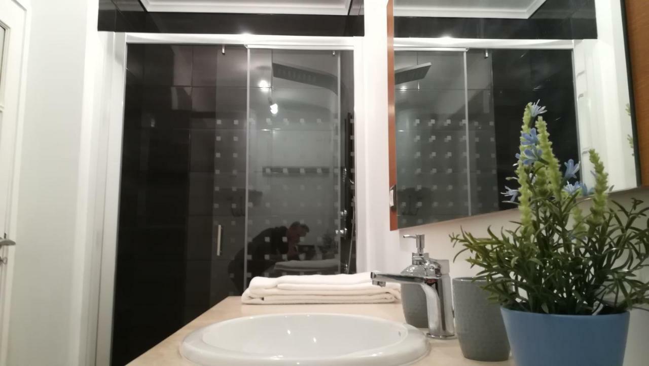 Downtown Main Str Apartamento